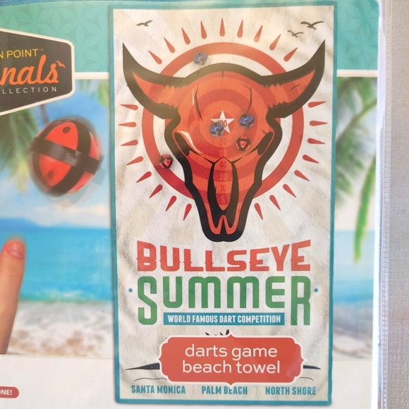 Dart Game Bullseye Summer Beach Towel Set New in Pack! - Picture 2 of 4